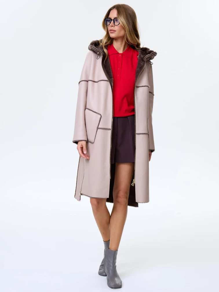 Стильная женская дубленка оверсайз с капюшоном премиум класса 2052, бежевая, размер 46, артикул 62460-2
