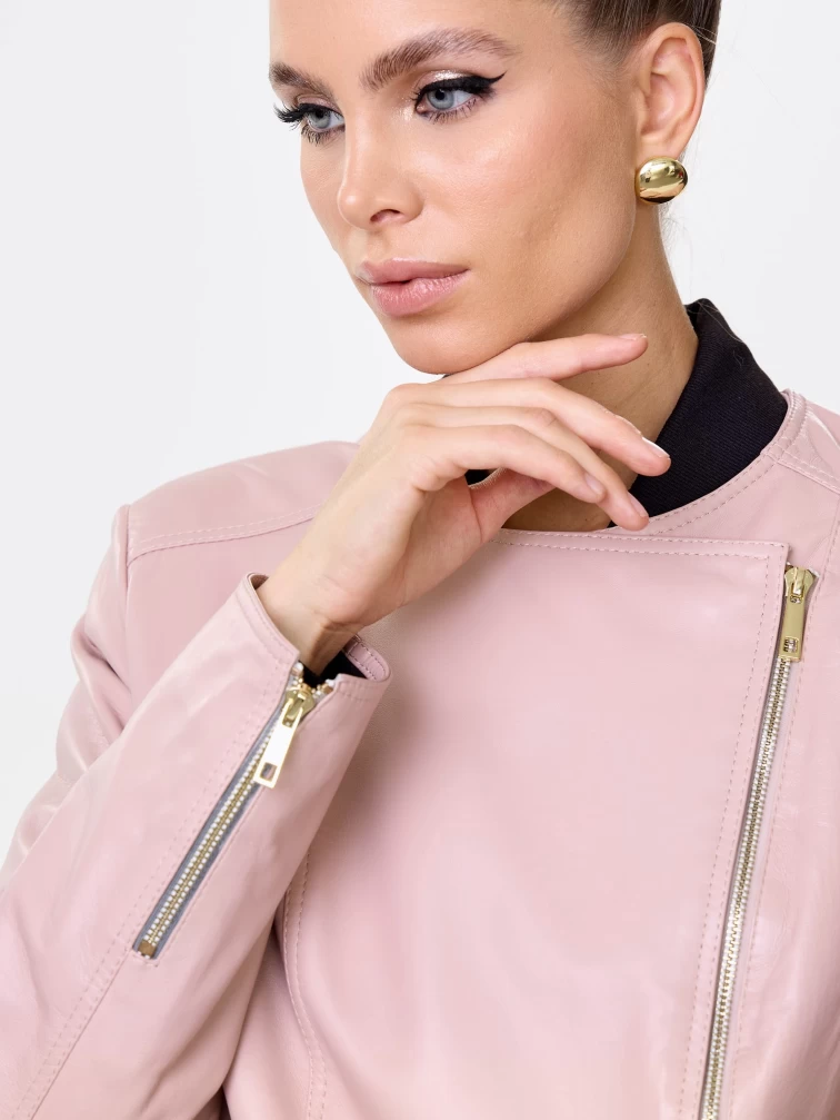 Пудровая кожаная женская косуха 389, размер 44, артикул 90451-2