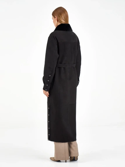 Длинная замшевая женская дубленка 2086, черная, размер 44, артикул 64980-5