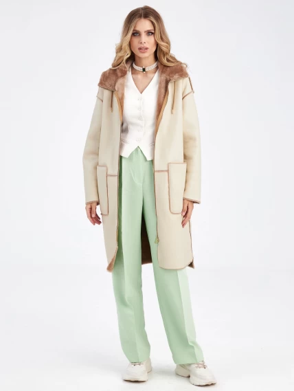 Женское полупальто с капюшоном из натуральной овчины премиум класса 2037, бежевое, размер 54, артикул 63860-5