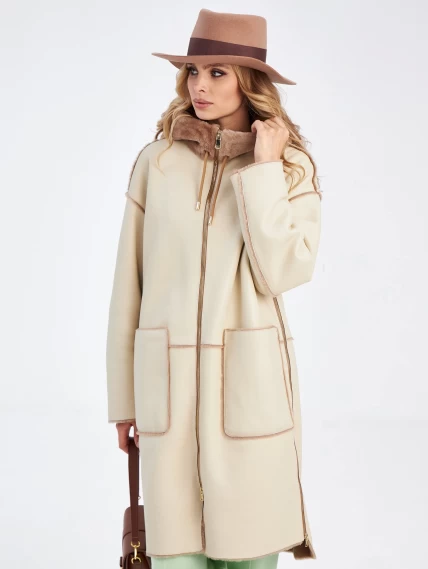 Женское полупальто с капюшоном из натуральной овчины премиум класса 2037, бежевое, размер 54, артикул 63860-1