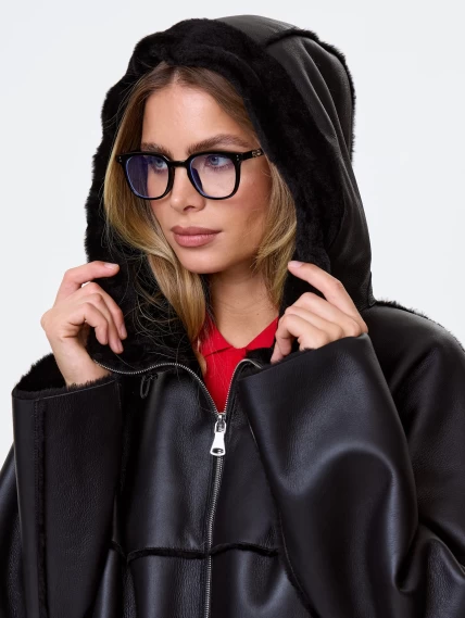 Стильная женская дубленка оверсайз с капюшоном премиум класса 2052, черная, размер 52, артикул 64470-2