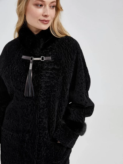 Шуба из астрагана с отделкой из меха норки для женщин 29мех, черная, размер 48, артикул 13590-2