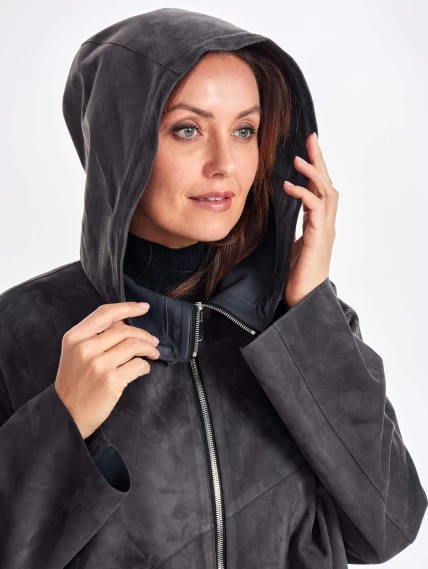 Замшевый женский плащ оверсайз на молнии с капюшоном премиум класса 3053з, темно-серый, размер 48, артикул 23480-2