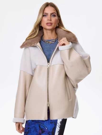 Женское полупальто из натуральной овчины с норковым воротником премиум класса 2034, бежевое, размер 52, артикул 64400-4