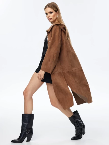 Длинный замшевый женский плащ оверсайз с капюшоном на молнии премиум класса 3058з, светло-коричневый, размер 52, артикул 23560-3
