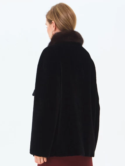 Дубленка женская из астрагана с воротником куницей 2063, черная, размер 52, артикул 64660-5