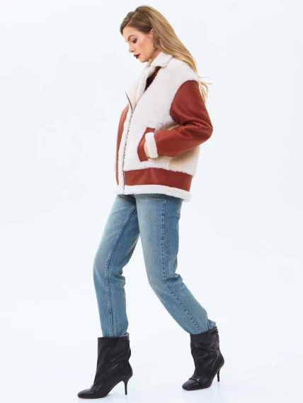 Короткая женская дубленка из натуральной овчины премиум класса 2066, коньячная, размер 44, артикул 64720-6