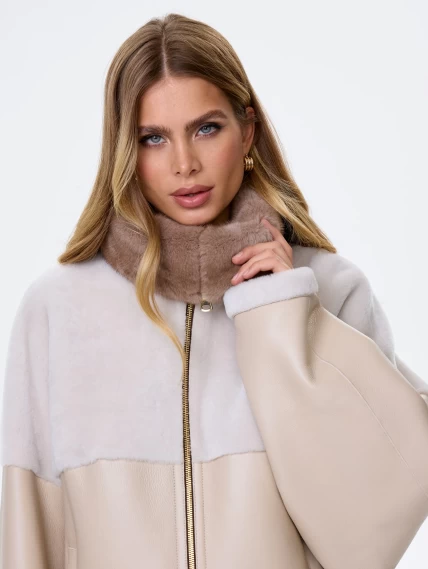 Женское полупальто из натуральной овчины с норковым воротником премиум класса 2034, бежевое, размер 52, артикул 64400-2