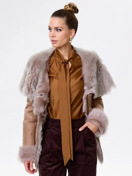 Короткая женская дубленка из тосканы с капюшоном 122, бежевая, размер 40, артикул 61451-6